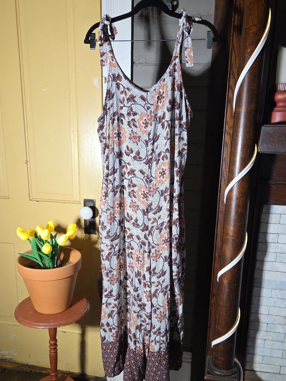 Women’s Floral Tie-Shoulder Jumper